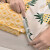 旅行綿は汚れた寝袋を隔てて出張します。ホテルの寝台車で大人二人の子供部屋のシーツカバー枕カバー携帯します。汚い寝袋を挟んで旅行用品のパイナップル（180 x 220 cm）